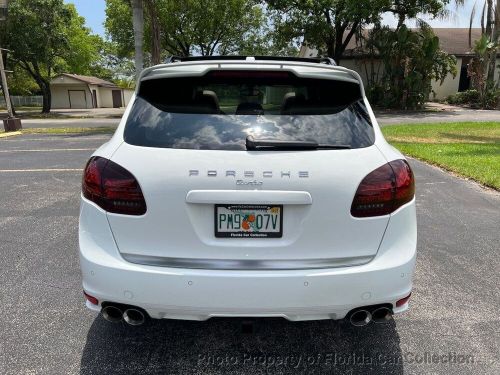 2012 porsche cayenne turbo awd sport design