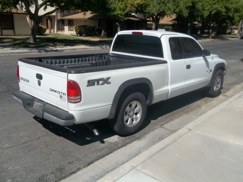 2002 dodge dakota base