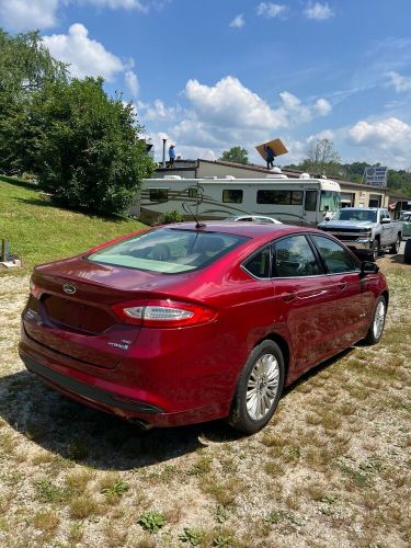 2016 ford fusion se hybrid