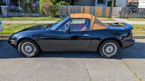 1993 mazda mx-5 miata le limited edition black over red with new tan soft top