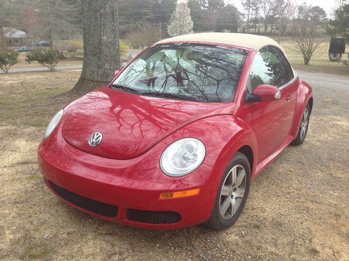 2006 volkswagen beetle 2.5 convertible 2-door 2.5l