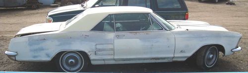 1964 buick riviera two door hard top