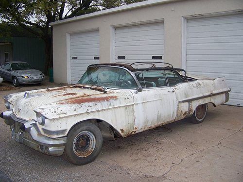 1957 cadillac convertible de ville