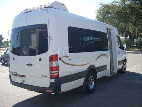 2009 dodge sprinter passenger van