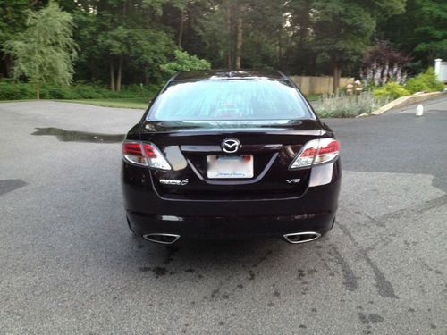 Low mileage 2009 mazda 6. excellent condition