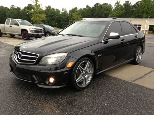 Mercedez benz c63 amg -clean-fully loaded-clean carfax-financing available