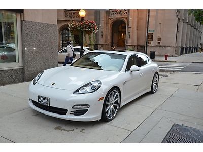 2011 panamera 4 call chris @ 630-624-3600