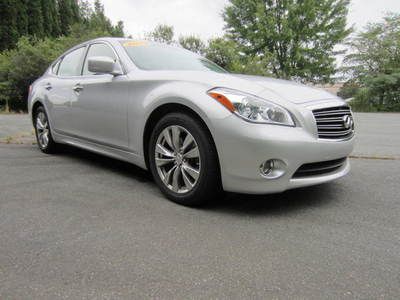 2012 infiniti m37, premium package with navigation