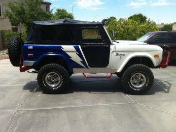 70 ford  bronco v-8, 4 wheel drive, custom