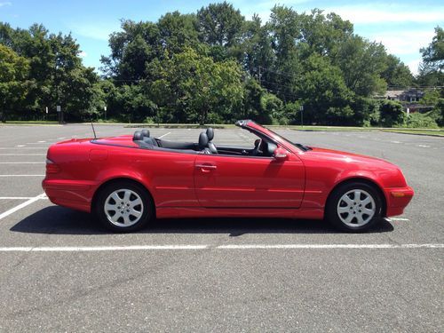 2002 mercedes-benz clk320 base convertible 2-door 3.2l