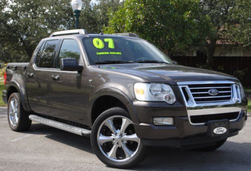 07 explorer sport trac , 4.6l v8, limited, aut trans, 2wd, leather, no reserve.