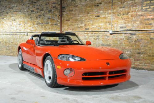 1994 dodge viper base convertible 2-door 8.0l