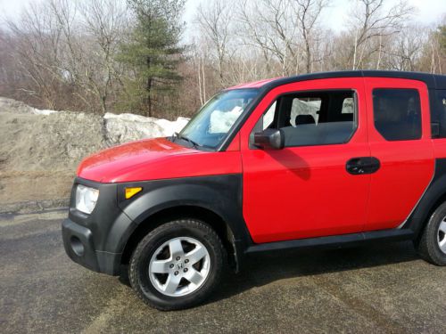 2005 honda element ex 4wd manual 5-speed transmission mint condition vehicle