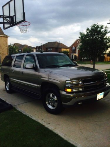 2003 chevrolet suburban 1500 lt sport utility 4-door 5.3l