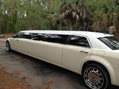 2007 chrysler 300 bentley conversion limousine 130&#034;