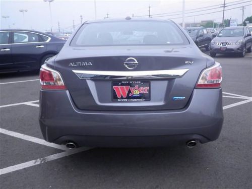 2014 nissan altima 2.5 sv