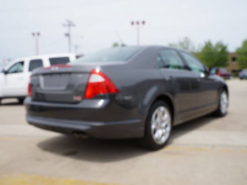 2011 ford fusion se