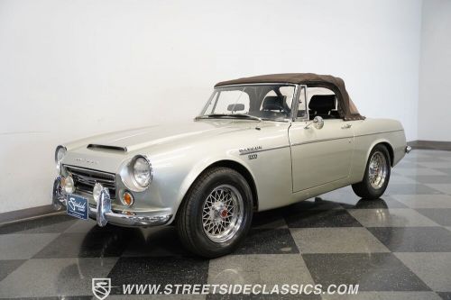 1967 datsun 2000 roadster