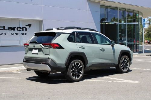 2019 toyota rav4 adventure