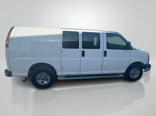 2014 gmc savana 2500