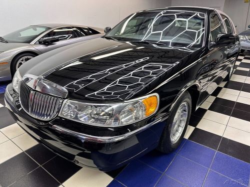 1999 lincoln town car 46k miles - rare presidential series - executive edt!