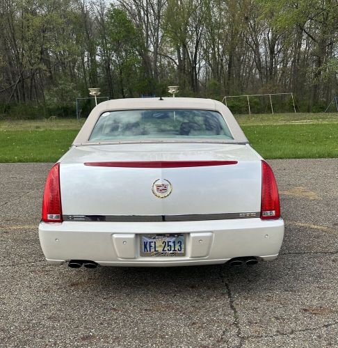 2008 cadillac dts