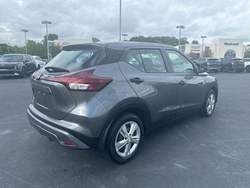 2021 nissan kicks s