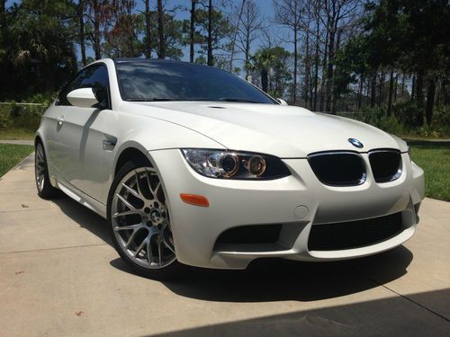 2011 bmw m3 coupe competition pkg. 6-spd carbon fiber roof nav only 8k miles