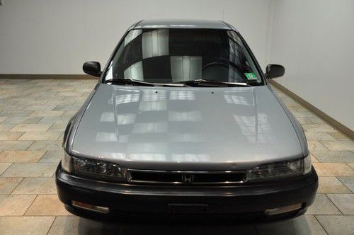 1991 honda accord 5speed gas saver must see