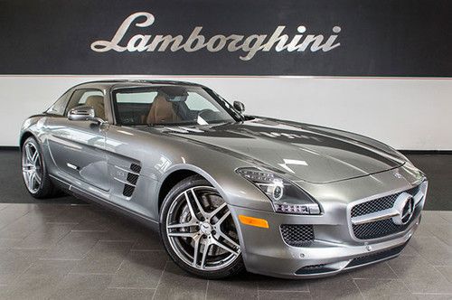 Rare sls amg+low miles+special paint+nav+rear cam