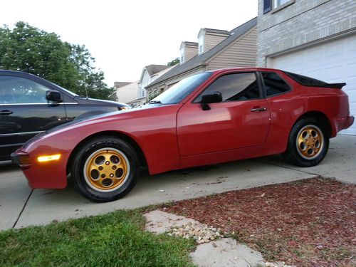 1987 porsche 944 base coupe 2.5l rwd