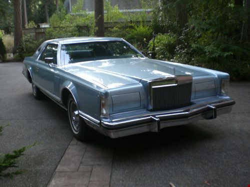 1979 lincoln continental hardtop - $9,950.00