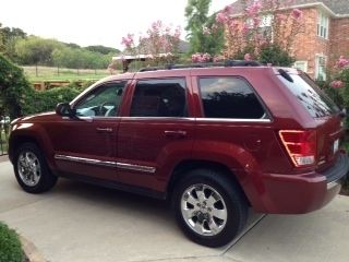 2008 jeep grand cherokee limited with hemi engine