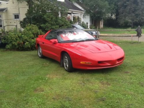 1995 pontiac firebird, less than 48,000 original miles! t-roof, t-top