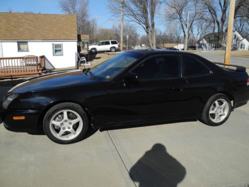 2001 honda prelude type sh coupe 2-door 2.2l 5 speed manual transmission