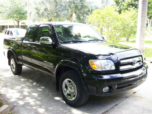 Buy used 2005 Toyota Tundra SR5 Extended Cab Pickup 4-Door 4.7L in Fort