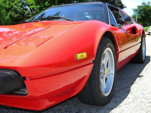 1982 ferrari 308gtsi, 43k miles, rosso over nero, major service done