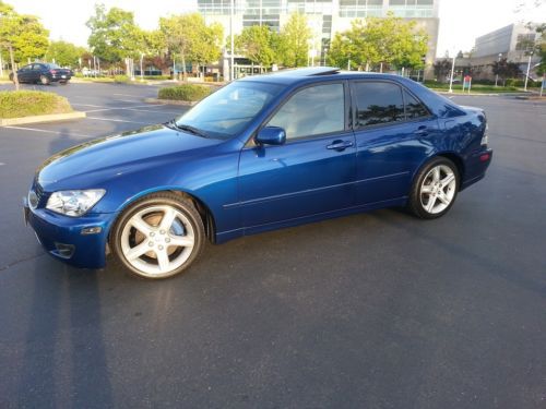 2001 lexus is300 base sedan 4-door 3.0l