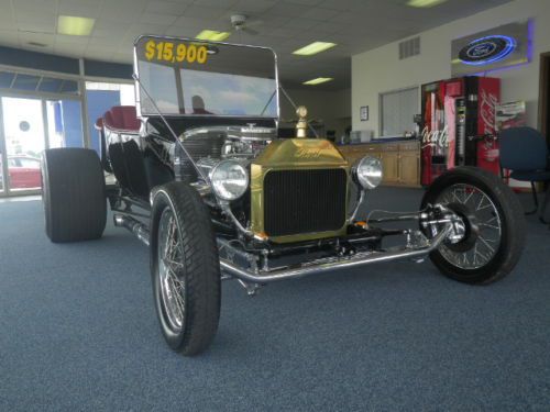 Black 1923 t-bucket red interior chevy 305 engine 350 turbo auto