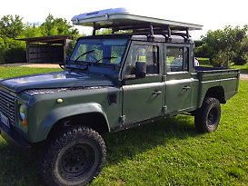 Land rover defender 130