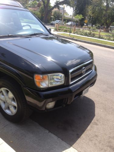 2002 nissan pathfinder ~~~super clean!!