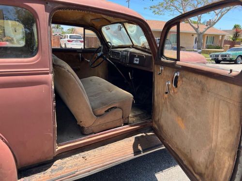 1937 chevrolet deluxe