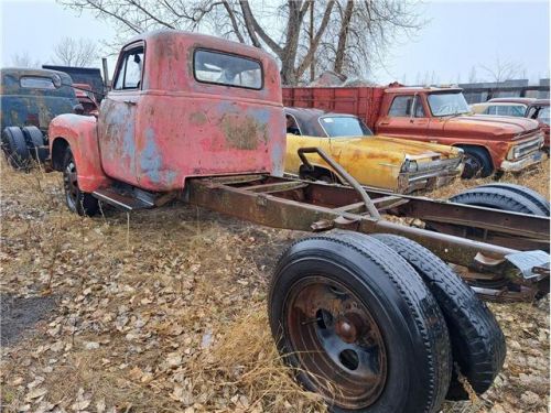 1952 chevrolet 6400