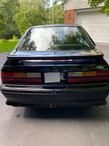 1993 ford mustang gt