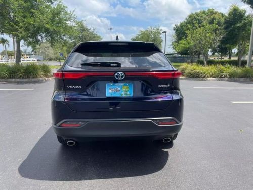 2021 toyota venza le sport utility 4d