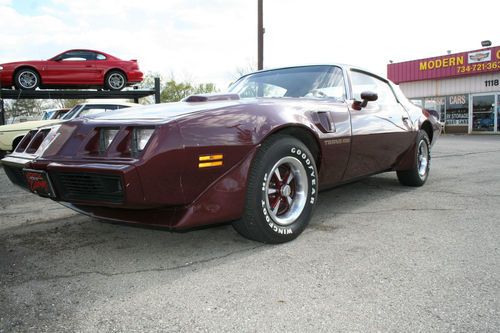 1981 pontiac firebird trans am coupe 2-door 5.0l