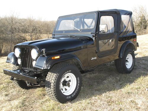 Jeep cj7 1977 rust free california jem    black exterior and interior very nice