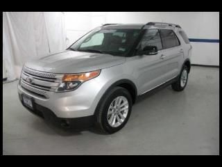 13 ford explorer 4x2 xlt, leather, sync, rear camera, we finance!