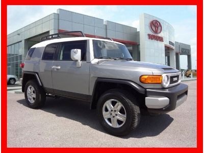 4.0l 4x4 v6 cruiser control backup camera power steering windows cd player toc