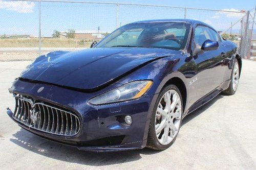 2012 maserati gran turismo s damaged non repairable title low miles loaded l@@k!